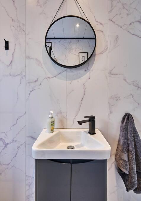 Luxury Lets - Windsor Townhouse Vakantiehuis