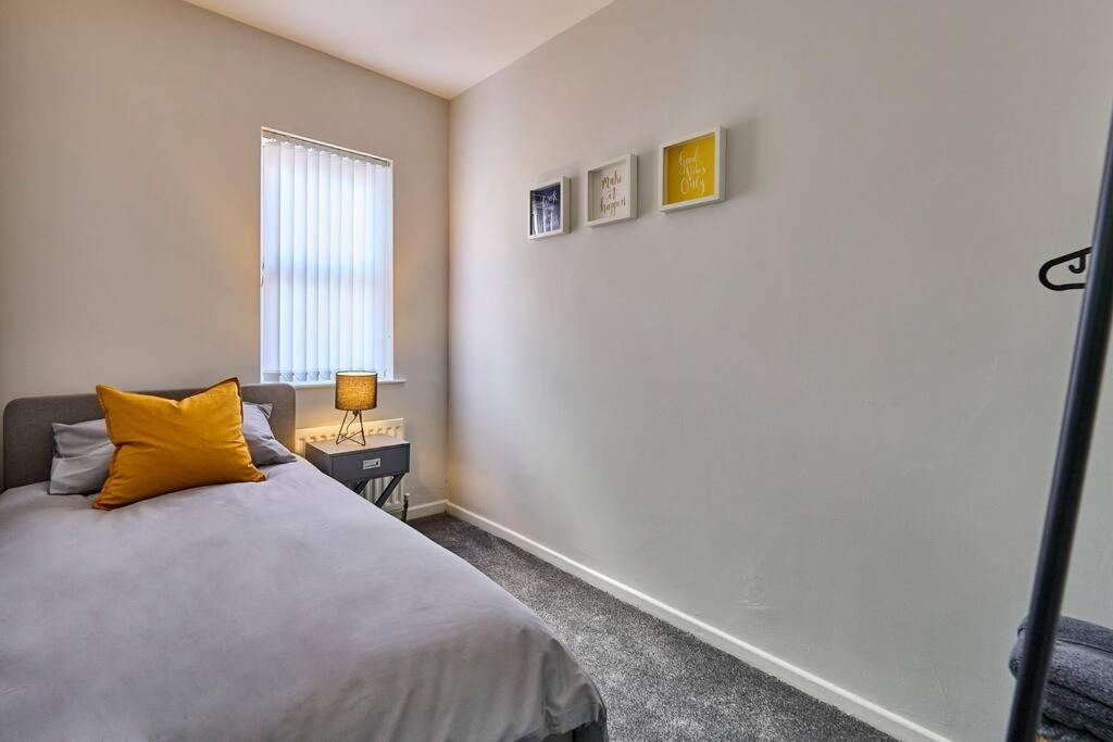 Luxury Lets - Windsor Townhouse Holiday home