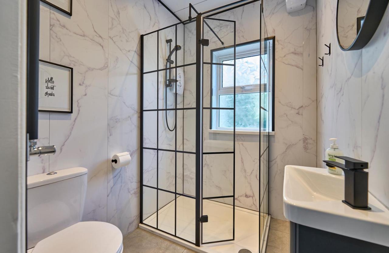 Luxury Lets - Windsor Townhouse