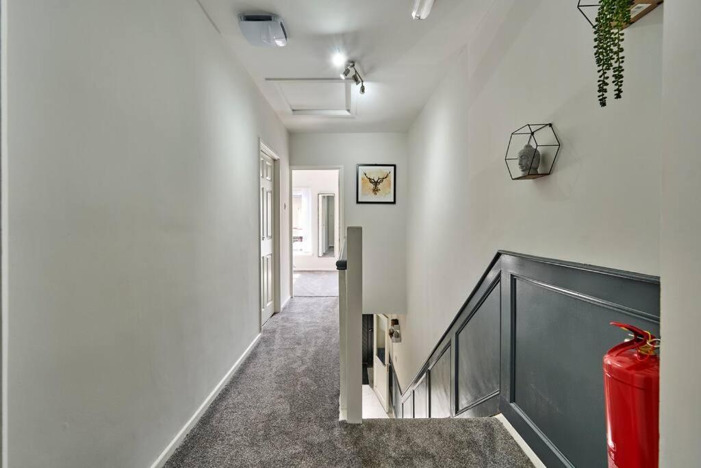 Luxury Lets - Windsor Townhouse Holiday home