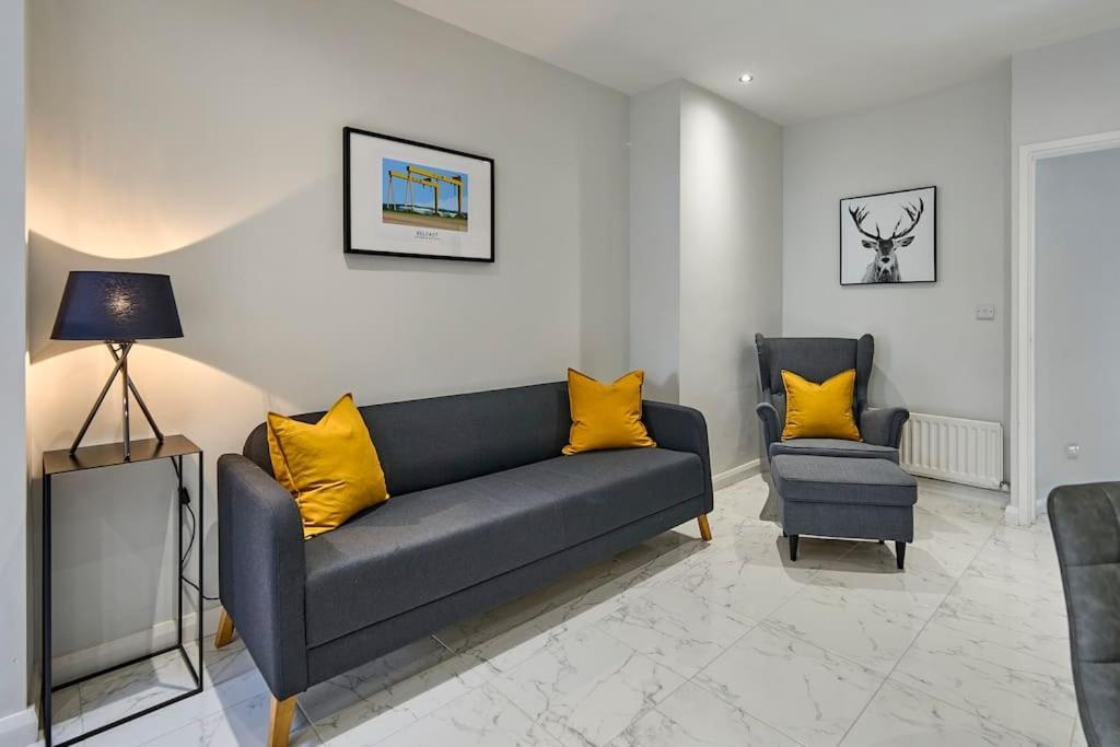 Holiday home Luxury Lets - Windsor Townhouse *